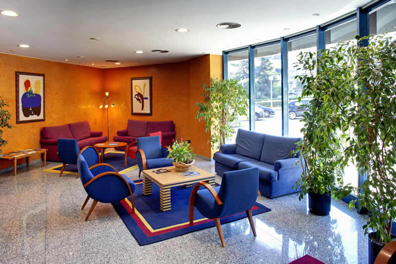 Aparthotel Campus โอเบียโด ภายนอก รูปภาพ
