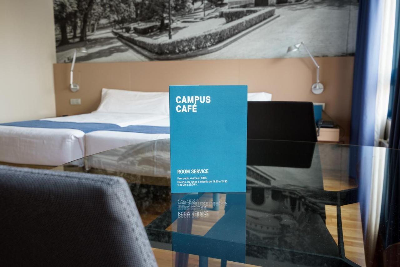 Aparthotel Campus โอเบียโด ภายนอก รูปภาพ